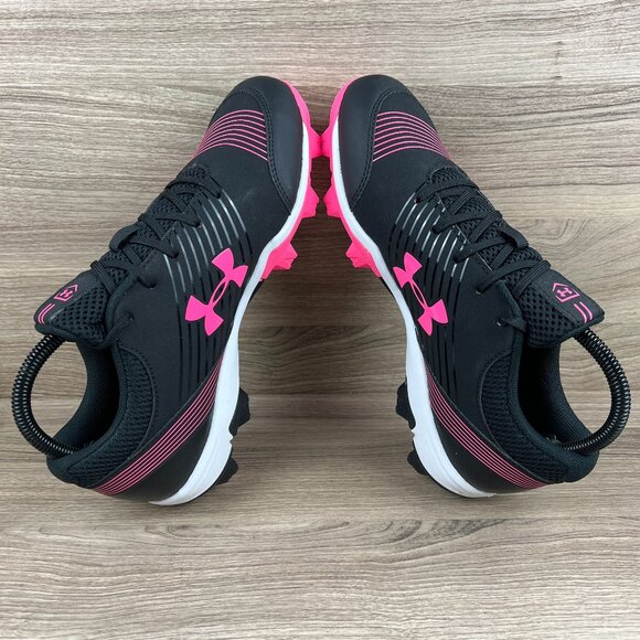 Under Armour Women's Black & Pink Baseball & Softball Sport Shoes - Picture 3 of 8